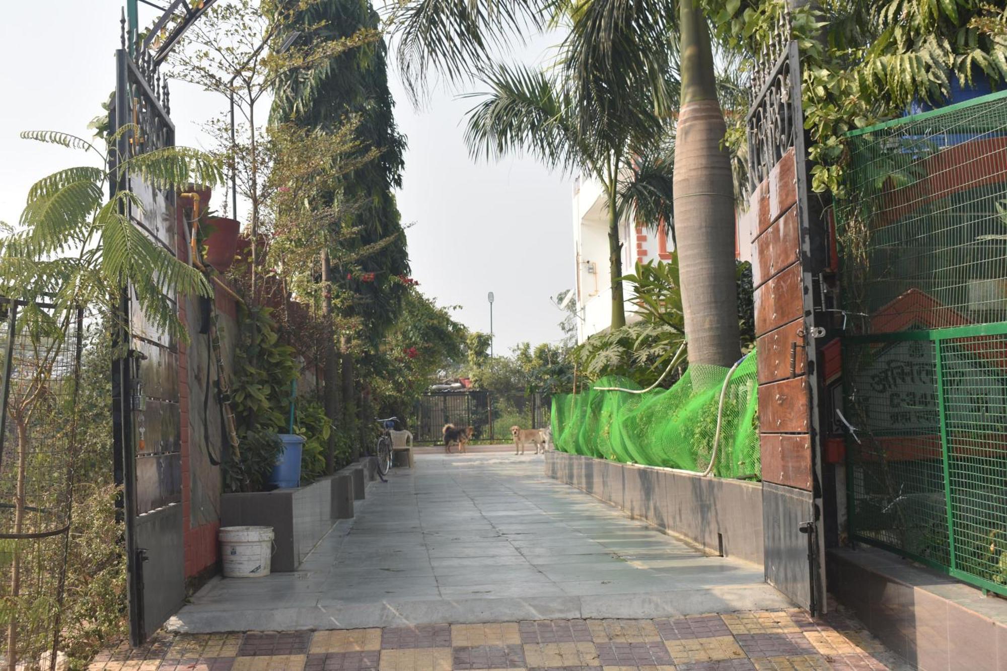 Abhilasha Villa פארידבד מראה חיצוני תמונה
